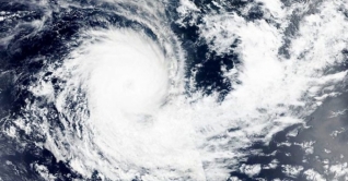 মংলা-পায়রায় ৭, চট্টগ্রামে ৬ নম্বর বিপদ সংকেত