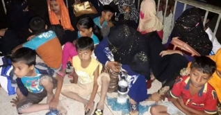 সাগরপথে মালয়েশিয়া পাচারকালে নারী ও শিশুসহ ৬২ রোহিঙ্গা উদ্ধার