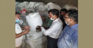 ট্যানারির বর্জ্য দিয়ে পোল্ট্রির খাবার, ১০ জনের কারাদণ্ড