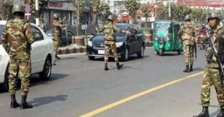 রেড জোনে সেনা টহল জোরদার করা হয়েছে: আইএসপিআর রেড জোনে সেনা টহল জোরদার করা হয়েছে: আইএসপিআর
