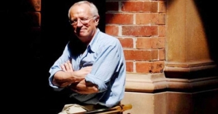 খ্যাতনামা সাংবাদিক রবার্ট ফিস্কের জীবনাবসান খ্যাতনামা সাংবাদিক রবার্ট ফিস্কের জীবনাবসান