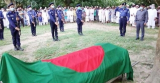 বীর মুক্তিযোদ্ধার মৃত্যুতে রাষ্ট্রীয় সম্মান প্রদর্শনে নতুন আদেশ