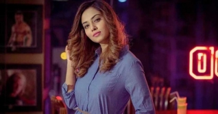 লাইভে স্বামীর নির্যাতনের বর্ণনা দিলেন তমা মির্জা লাইভে স্বামীর নির্যাতনের বর্ণনা দিলেন তমা মির্জা