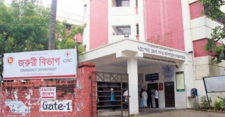 কক্সবাজারে প্রতিপক্ষের গুলিতে নারী নিহত