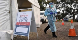 ভারত থেকে অস্ট্রেলিয়ায় ফিরলে পাঁচ বছরের কারাদণ্ড ভারত থেকে অস্ট্রেলিয়ায় ফিরলে পাঁচ বছরের কারাদণ্ড