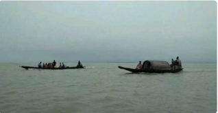 নড়াইলে নৌকা ডুবে মা-ছেলের মৃত্যু, নিখোঁজ ৪