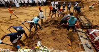 শ্রীলঙ্কার হামলায় নিহত বেড়ে ৩৫৯ শ্রীলঙ্কার হামলায় নিহত বেড়ে ৩৫৯