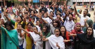 বেড়েছে পাসের হার, কমেছে জিপিএ-ফাইভ