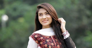 করোনা ঝুঁকির মধ্যে শুটিং করতে নারাজ মেহজাবিন