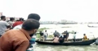অর্ধশতাধিক যাত্রী নিয়ে বুড়িগঙ্গায় লঞ্চডুবি