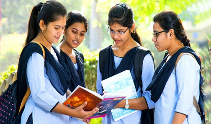ও লেভেল শিক্ষার্থী: পড়াশোনা, মানসিক স্বাস্থ্য ও ভবিষ্যৎ প্রস্তুতি 