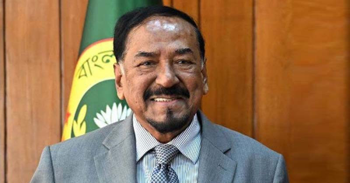 জাতীয় সংসদের স্পিকার হাফিজ উদ্দিন আহমদ