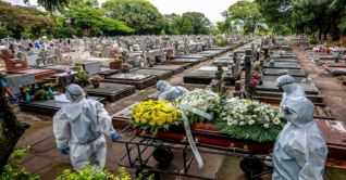 ব্রাজিলে করোনায় প্রাণহানি ছাড়াল ৪ লাখ