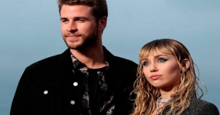 ১০ বছরের সম্পর্ক ভাঙছে মাইলি-লিয়ামের!