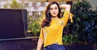 ‘মাসুদ রানা’র নায়িকা বলিউডের শ্রদ্ধা কাপুর