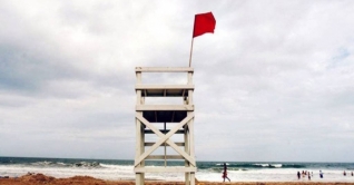 আম্পানের প্রভাবে সমুদ্রবন্দরে মহাবিপদ সংকেত আম্পানের প্রভাবে সমুদ্রবন্দরে মহাবিপদ সংকেত