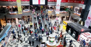 বিপণিবিতান ও দোকানপাট খোলা থাকবে রাত ৯টা পর্যন্ত বিপণিবিতান ও দোকানপাট খোলা থাকবে রাত ৯টা পর্যন্ত