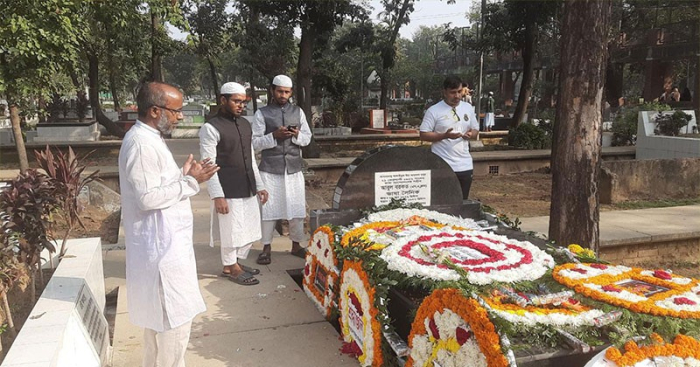 ভাষা শহিদ আবদুল জব্বারের সমাধী। আজিমপুর পুরোনো কবরস্থান। ঢাকা।