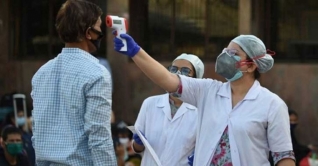 দিশেহারা ভারত, একদিনে শনাক্ত এক লাখ ৬০ হাজারের বেশি দিশেহারা ভারত, একদিনে শনাক্ত এক লাখ ৬০ হাজারের বেশি