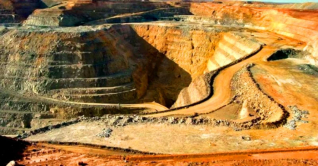 চীনে বিশাল স্বর্ণখনির সন্ধান চীনে বিশাল স্বর্ণখনির সন্ধান