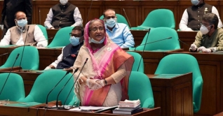 করোনা টিকা দেয়ার পরই খুলবে শিক্ষাপ্রতিষ্ঠান: প্রধানমন্ত্রী করোনা টিকা দেয়ার পরই খুলবে শিক্ষাপ্রতিষ্ঠান: প্রধানমন্ত্রী