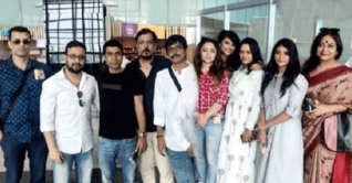 বিজেপিতে যোগ দিলেন একঝাঁক টলি তারকা বিজেপিতে যোগ দিলেন একঝাঁক টলি তারকা