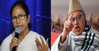 কাশ্মীর নেতা আবদুল্লাহর খোঁজ নেই, উদ্বিগ্ন মমতা কাশ্মীর নেতা আবদুল্লাহর খোঁজ নেই, উদ্বিগ্ন মমতা