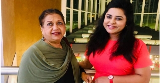 কলকাতায় গিয়ে জ্যোতির সিনেমা দেখলেন কবরী