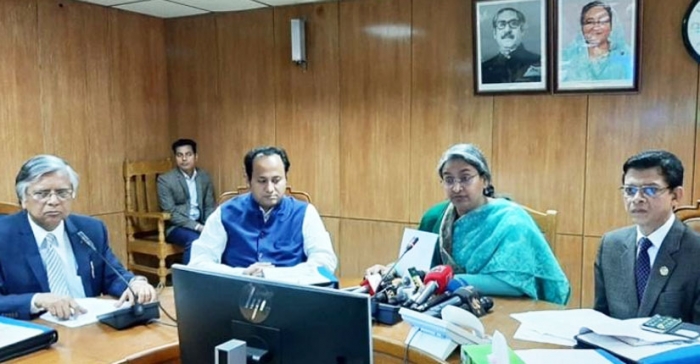 শিক্ষামন্ত্রী ডা. দীপু মনি