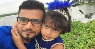 মেয়েকে কুরআনের হাফেজ বানাচ্ছেন মাশরাফি মেয়েকে কুরআনের হাফেজ বানাচ্ছেন মাশরাফি