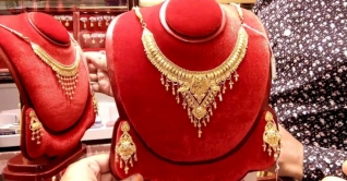 করোনা মহামারীকালেও বাড়লো স্বর্ণের দাম