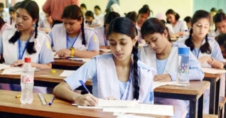 স্বাস্থ্যবিধি মানতে এইচএসসির শিক্ষার্থীরা বসবে ‘জেড’ আকারে