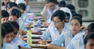 নভেম্বরের মাঝামাঝি হতে পারে এইচএসসি পরীক্ষা