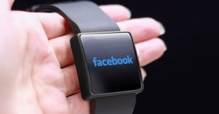 এবার ফিটনেস ফিচারসহ স্মার্টওয়াচ আনছে ফেসবুক এবার ফিটনেস ফিচারসহ স্মার্টওয়াচ আনছে ফেসবুক