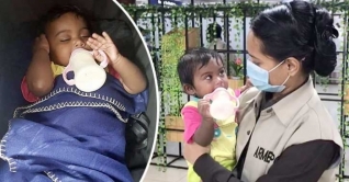 মা ফেলে গেলেন ৮ মাসের শিশু, কান্না থামান নারী পুলিশ