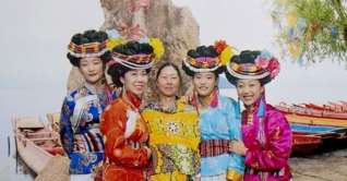 চীনের যে সমাজে নারীদের রাজত্ব, পুরুষরা গৌণ