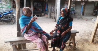 ১২ ফেব্রুয়ারি নির্বাচন: চায়ের কাপে ভোটের উত্তাপ