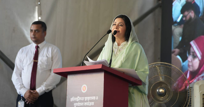 অনুষ্ঠানে বক্তব্য রাখছেন ডা. জুবাইদা রহমান।