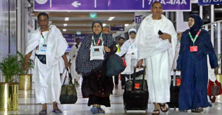 দেশে ফিরেছেন ৩৮ হাজার হাজি