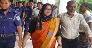 সাংবাদিক নির্যাতন: সাবেক ডিসি সুলতানার জামিন