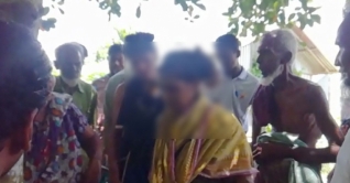 ছেলেধরা সন্দেহে মানসিক ভারসাম্য নারীকে মারধর