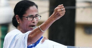 স্বৈরাচারী সরকার বিদায় না নেয়া পর্যন্ত আন্দোলন চলবে: মমতা স্বৈরাচারী সরকার বিদায় না নেয়া পর্যন্ত আন্দোলন চলবে: মমতা