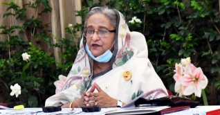 আমরাও যেন যুদ্ধজাহাজ তৈরি করতে পারি: প্রধানমন্ত্রী আমরাও যেন যুদ্ধজাহাজ তৈরি করতে পারি: প্রধানমন্ত্রী