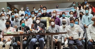 চীন থেকেই আসবে সিনোফার্মের সাড়ে ৭ কোটি ডোজ টিকা চীন থেকেই আসবে সিনোফার্মের সাড়ে ৭ কোটি ডোজ টিকা