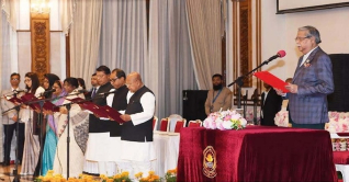 ৭ প্রতিমন্ত্রীর শপথ গ্রহণ, ৪ জনই নারী