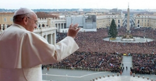 পোপের পরামর্শ পরিষদে প্রথম নারী নিয়োগ পোপের পরামর্শ পরিষদে প্রথম নারী নিয়োগ