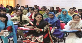 নারী উদ্যোক্তাদের সফলতায় দেশে কর্মসংস্থান বাড়ছে নারী উদ্যোক্তাদের সফলতায় দেশে কর্মসংস্থান বাড়ছে