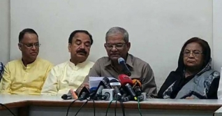 করোনা প্রতিরোধে সরকার কিছুই করেনি: মির্জা ফখরুল করোনা প্রতিরোধে সরকার কিছুই করেনি: মির্জা ফখরুল