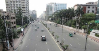 ঢাকার বায়ু মানে উন্নতি হলেও ‘অস্বাস্থ্যকর’ ঢাকার বায়ু মানে উন্নতি হলেও ‘অস্বাস্থ্যকর’