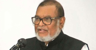 করোনাকে জয় করে বাসায় ফিরলেন মুক্তিযুদ্ধমন্ত্রী করোনাকে জয় করে বাসায় ফিরলেন মুক্তিযুদ্ধমন্ত্রী